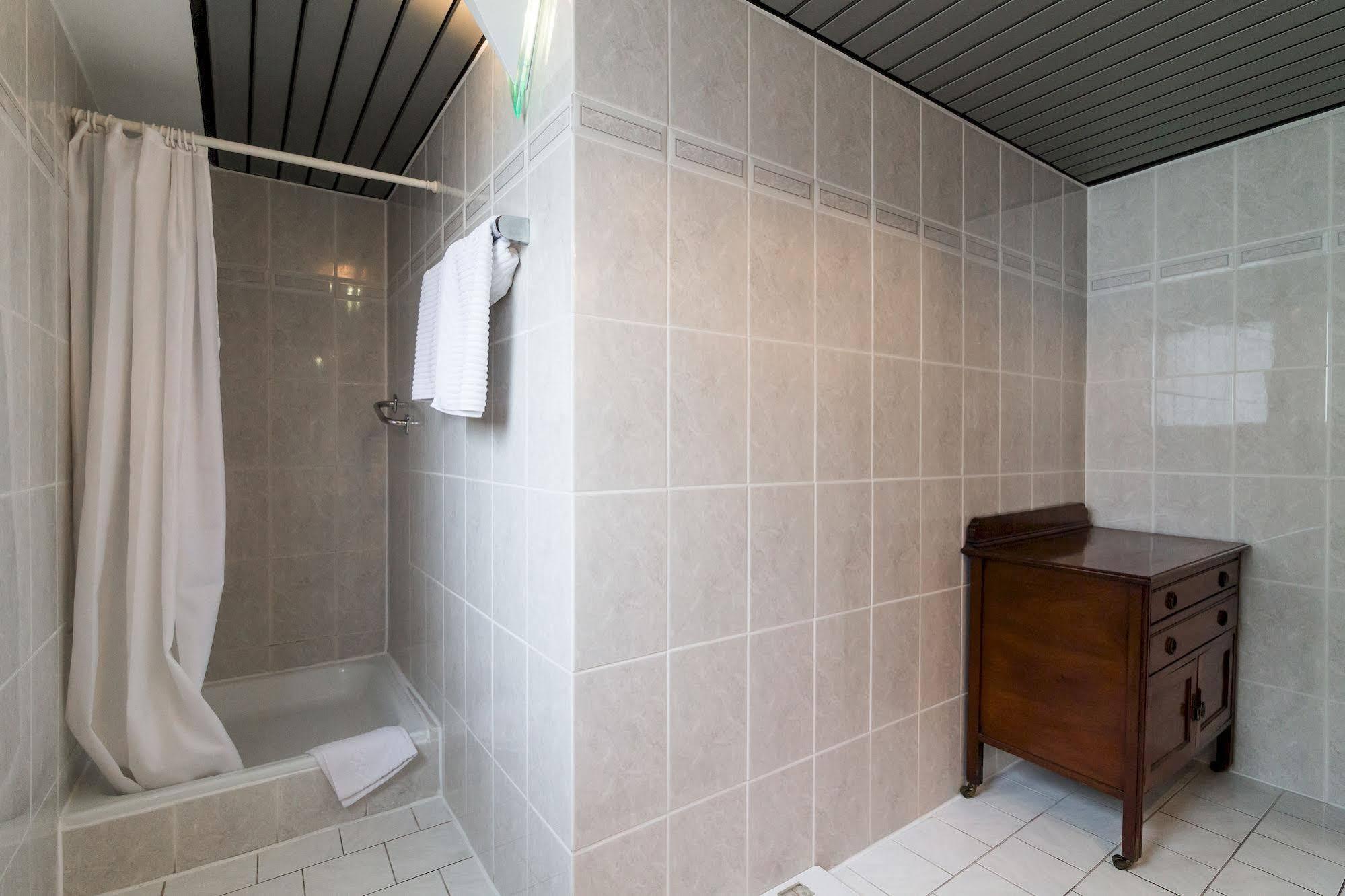 Thermen Hotel & Restaurant Bad Soden バート・ゾーデン・アム・タウヌス エクステリア 写真