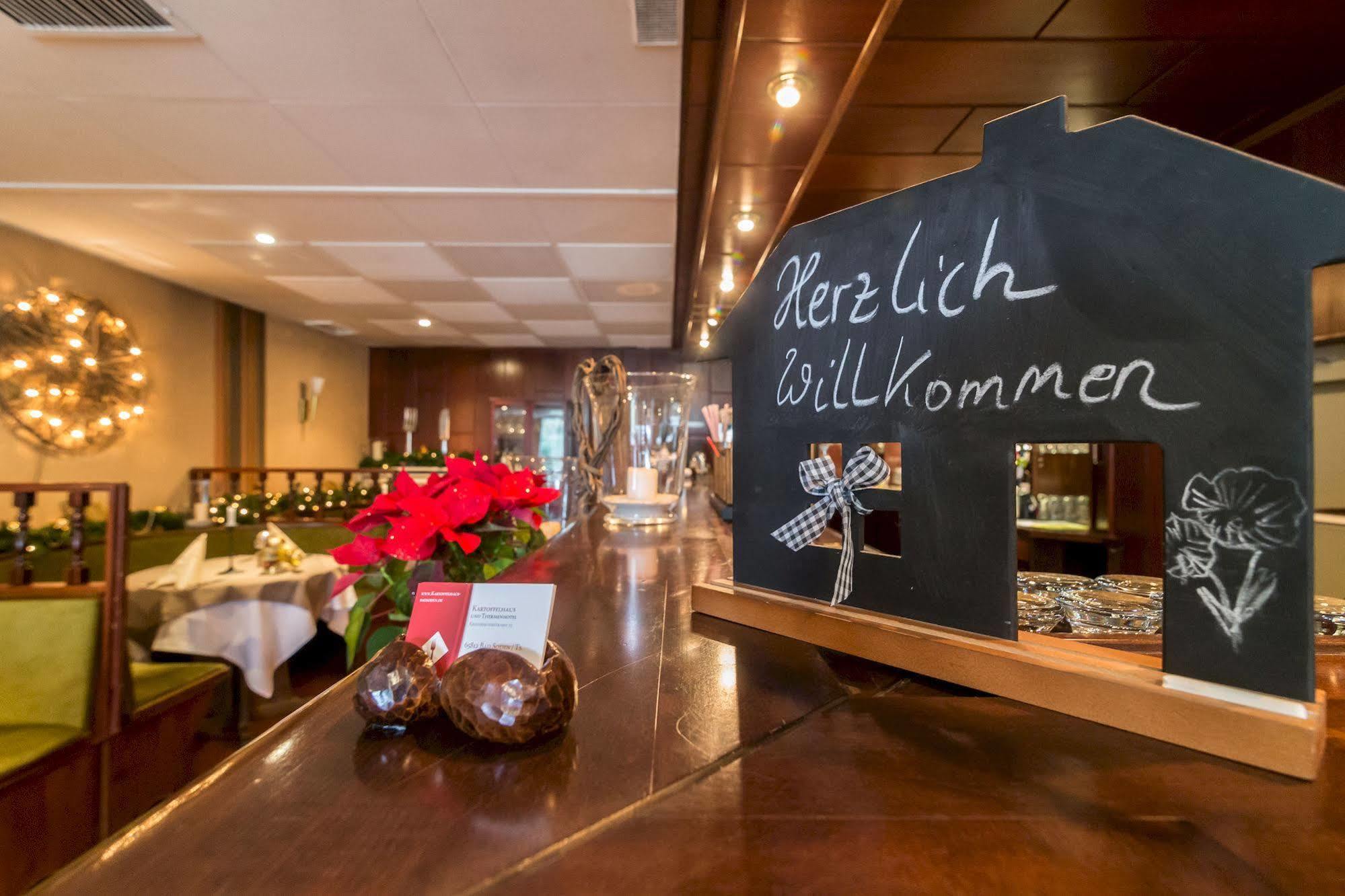 Thermen Hotel & Restaurant Bad Soden バート・ゾーデン・アム・タウヌス エクステリア 写真